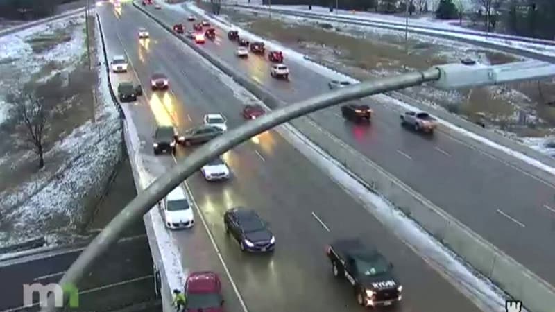Dans le Minnesota, le verglas provoque des carambolages sur l'autoroute