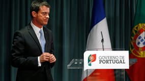 Manuel Valls en visite officielle au Portugal le 10 avril 2015.
