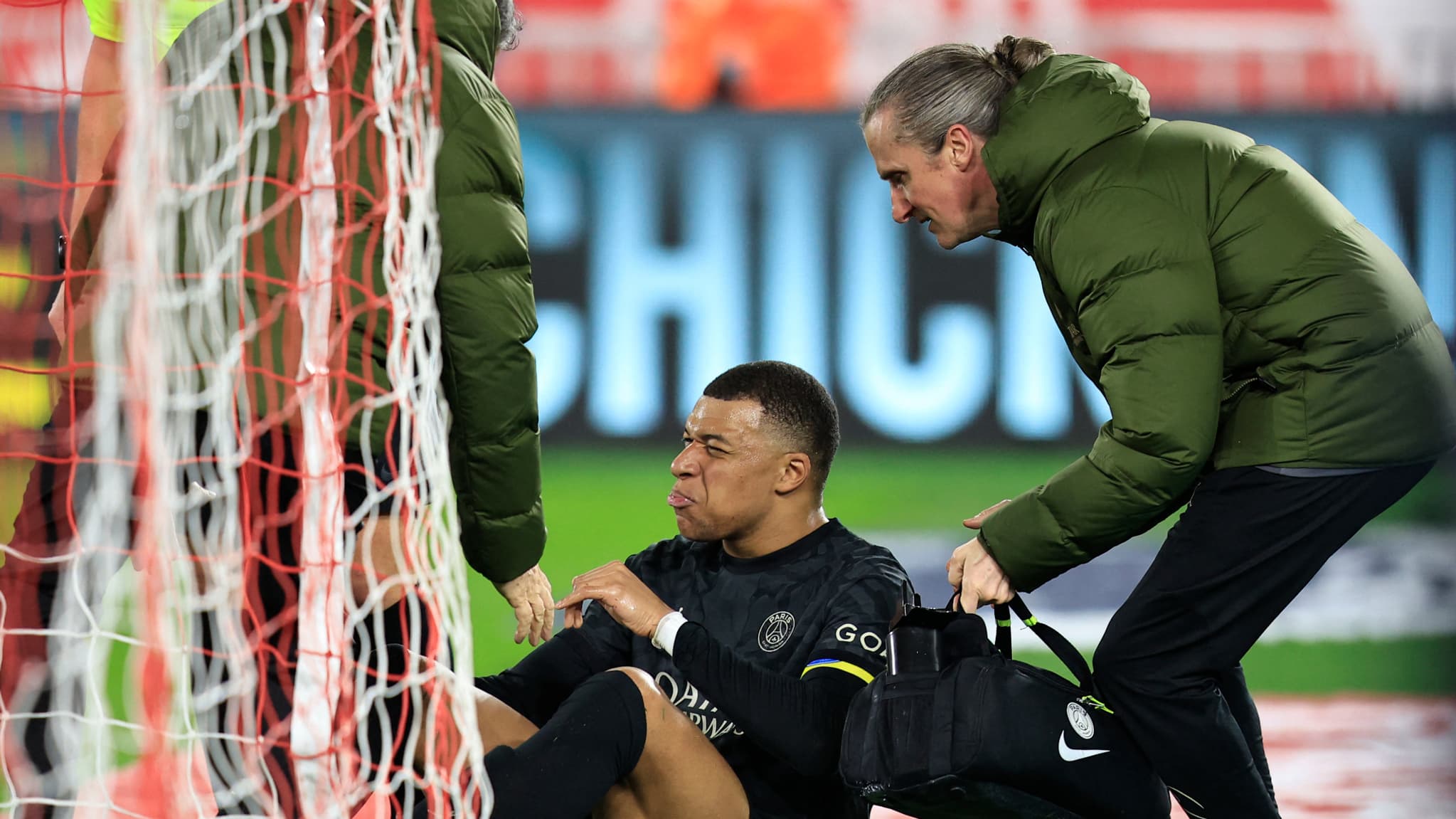 Kylian Mbappé touché lors de Monaco-PSG, le 1er mars 2024.