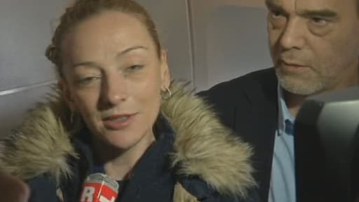 Florence Cassez a accordé ses premiers mots à la presse dans l'avion. BFMTV y était.