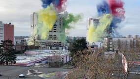 Les tours Chambord et Camargue du quartier Beauval de Meaux (Seine-et-Marne), le moment de leur destruction le dimanche 15 décembre 2024.