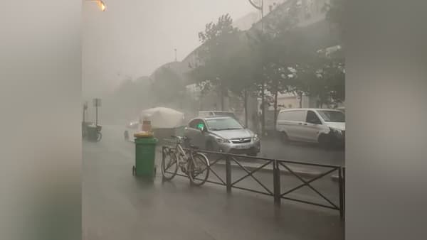 Des pluies diluviennes sont tombées à Paris.