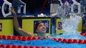 Regan Smith bat le record du monde du 100 m dos (57"13), le 18 juin 2024