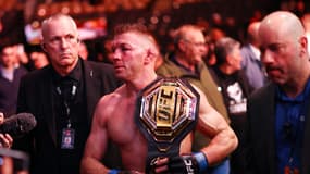 Dricus Du Plessis, premier combattant sud-africain champion à l'UFC