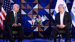 Le président américain Joe Biden rencontre le Premier ministre israélien Benjamin Netanyahu à Tel Aviv le 18 octobre 2023,