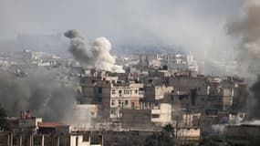 La ville d'Hamouria sous les bombardements, dans la Ghouta orientale le 20 février 2018. 