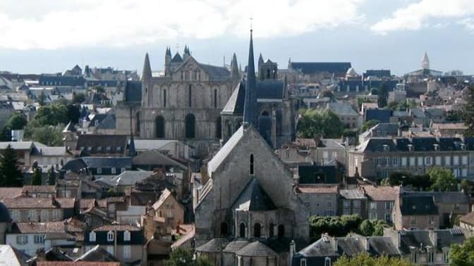 Poitiers est la ville étudiante la moins chère de France
