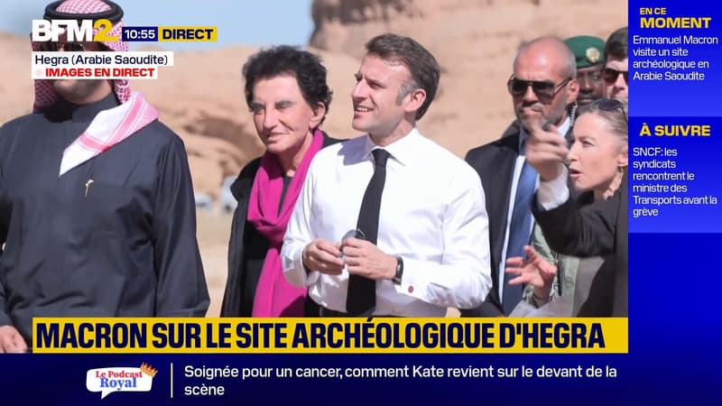 Emmanuel Macron aux côtés de Jack Lang pour la visite du site archéologique saoudien d'Hegra