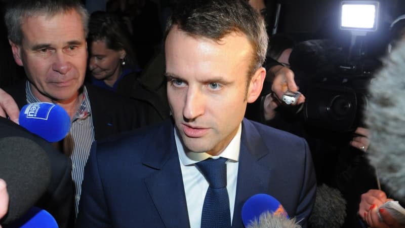 Emmanuel Macron s'est rendu à Lampaul-Guimiliau.