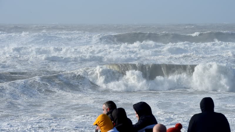 Lundi après-midi, la tempête Carmen se calme quelque peu.