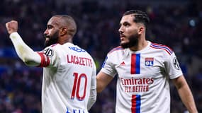 Alexandre Lacazette et Rayan Cherki avec l'OL en L1, le 19 mai 2023