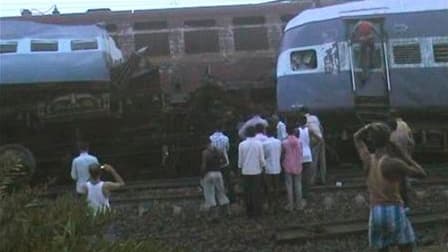 Des rebelles maoïstes sont soupçonnés d'avoir provoqué la mort d'au moins 65 personnes dans l'est de l'Inde en sabotant un train à grande vitesse, qui a été percuté par un train de marchandises venant en sens inverse. Le train de passagers venait de Bomba