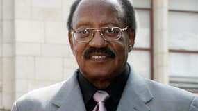 Bobby Rogers, membre fondateur du groupe vocal The Miracles, faiseur de tubes pour Motown dans les années 1960, est mort dimanche dans la banlieue de Detroit à l'âge de 73 ans. /Photo d'archives/REUTERS/Fred Prouser