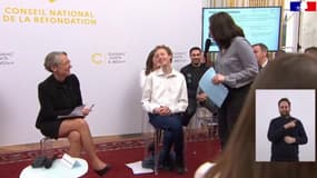 Rencontres jeunesse de Matignon: "Ce que vous avez fait, madame la Première ministre, c’est du mépris social" reproche une jeune femme à Élisabeth Borne