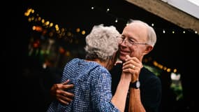 La disparition "inquiétante"... du slow: vers la mort de cette danse culte?