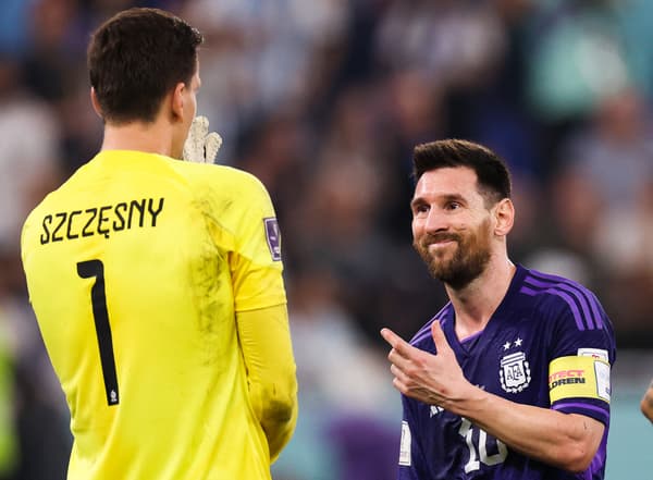 Moment de complicité entre Wojciech Szczesny et Lionel Messi