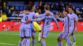 Les joueurs du Barça célèbrent le but de Coutinho