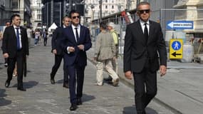 Le Premier ministre Manuel Valls visite la cathédrale de Milan, le 30 mai 2015