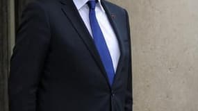 François Hollande a saisi vendredi le Conseil constitutionnel pour déterminer si la ratification du "pacte budgétaire" visant à stabiliser les finances des Etats de l'Union européenne nécessitait une révision de la Constitution. /Photo prise le 12 juillet
