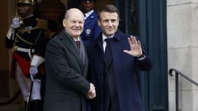 Olaf Scholz et Emmanuel Macron à la Sorbonne, à Paris, le 22 janvier 2023