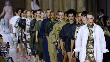 À elle seule, la fashion week de Paris rapporte plus de 10 milliards d'euros.