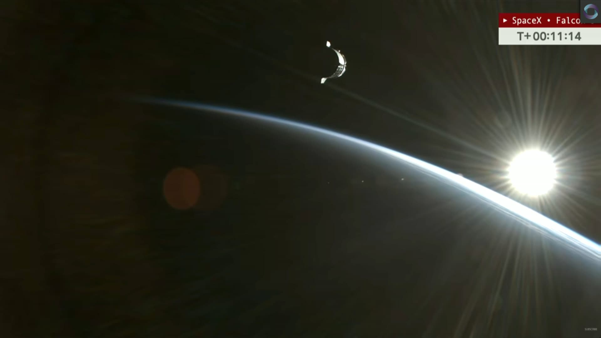 "Nous sommes en train de saccager l'espace": le ciel est plein de débris de satellites, des sociétés se spécialisent dans le nettoyage spatial