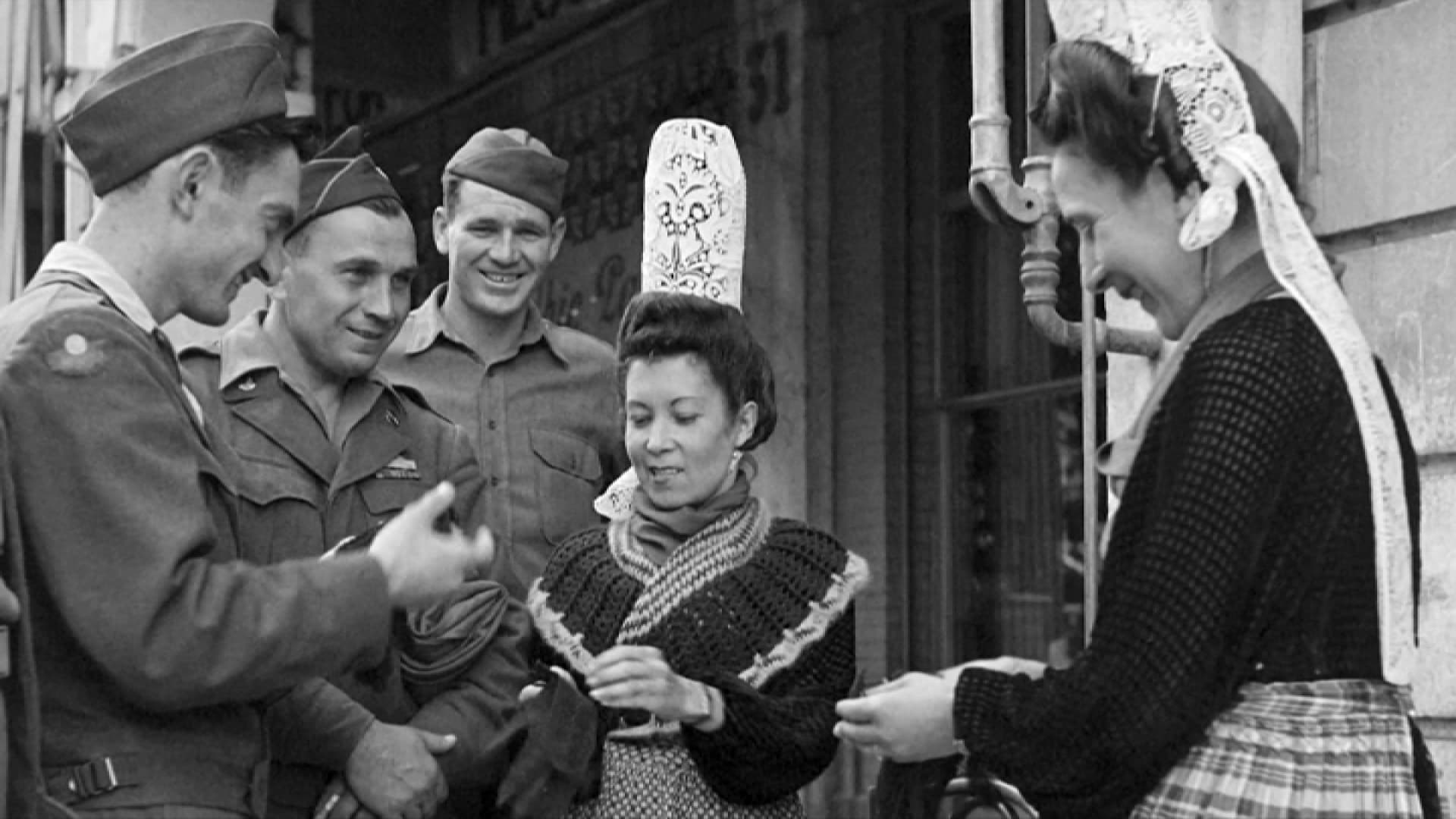 Des soldats américains en Bretagne après la Libération, en 1944