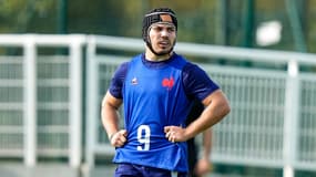 Antoine Dupont pensif à l'entraînement des Bleus, le 12 octobre 2023
