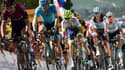 Jakob Fuglsang (maillot bleu turquoise)
