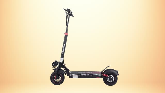 Auchan dévoile une offre folle sur cette trottinette électrique E-Cross Pro, c'est le moment ou jamais