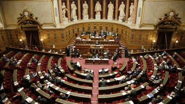 Le Sénat refusait d'accueillir le jeune homme pour la cérémonie de remise de prix en raison de son statut irrégulier.