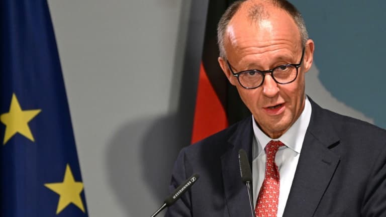 Le chancelier allemand Friedrich Merz prononce un discours au ministère allemand des Affaires étrangères, à Berlin, le 8 septembre 2025