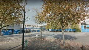 Un élève d'un lycée de Stains a été attaqué au marteau et blessé à la tête.