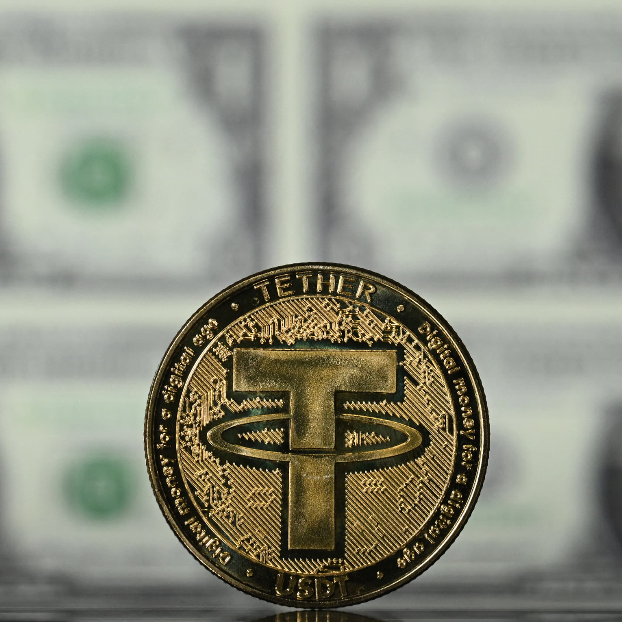 Ce géant des cryptos vaudrait plus que SpaceX et OpenAI: Tether vise une  valorisation de 500 milliards de dollars avec sa nouvelle levée de fonds