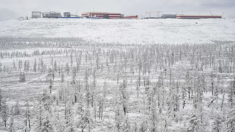 "C'est dur de respirer": le froid atteint les -62°C en Sibérie, des records vieux de 20 ans battus