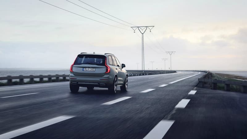 Le Volvo XC90 offre actuellement une vitesse maximale de 230 km/h... mais ce sera sans doute fini en 2020.