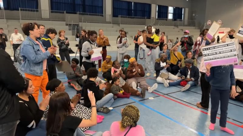 Lyon: le gymnase Louis Chanfray occupé par des familles sans abri, la police évacue les lieux (1/1)