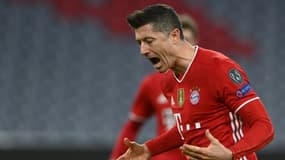 L'attaquant polonais Robert Lewandowski a ouvert le score sur penalty pour le Bayern lors du 8e de finale retour de la Ligue des champions contre la Lazio, à Munich, le 17 mars 2021