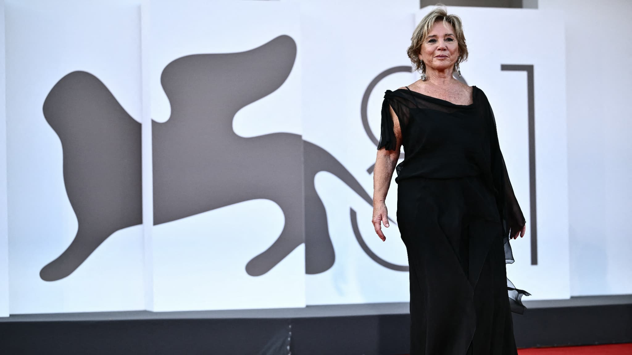 Alberta Ferretti. Alberta Ferretti.