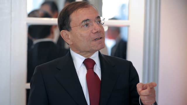 Jean-Charles Naouri, 68 ans, pourra techniquement diriger Casino jusqu'à ses 75 ans, et non plus jusqu'à 70 seulement.