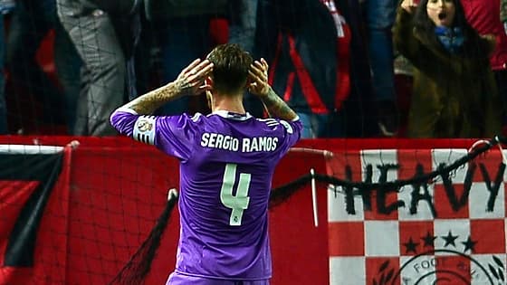 Sifflé à Séville, Sergio Ramos a gentiment chambré le public après sa panenka réussie jeudi en Coupe du Roi.