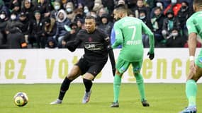 Kylian Mbappé face à Ryad Boudebouz