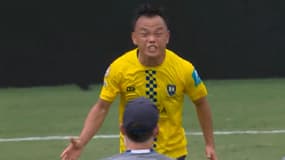 La colère de Zhou qui refuse d'être remplacé lors du match Auckland-Benfica le 20 juin 2025