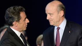 Nicolas Sarkozy et Alain Juppé à Bordeaux, le 22 novembre 2014. 
