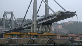 Le viaduc effondré à Gênes. 