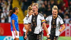 Alexandra Popp face à l'équipe de France, le 7 octobre 2022.
