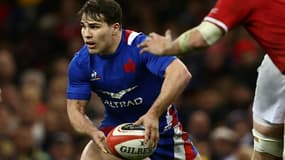 Antoine Dupont, le demi de mêlée et capitaine du XV de France, contre le pays de Galles dans le Tournoi le 11 mars 2022 à Cardiff