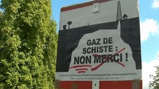 L'exploitation du gaz de schiste reste très contestée par les militants écologistes.