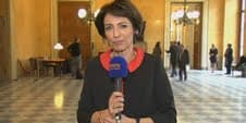 Marisol Touraine revient les annonces de François Hollande sur son plan de luttre contre le tabac au micro de BFMTV. Marisol Touraine revient les annonces de François Hollande sur son plan de luttre contre le tabac au micro de BFMTV.