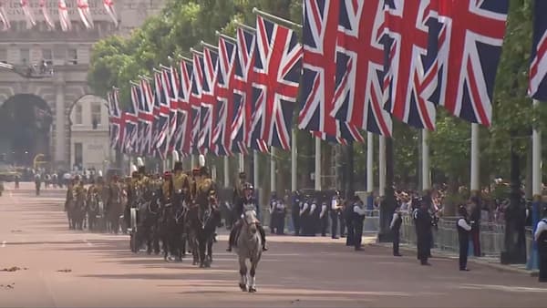 The military parade and the Elizabeth II